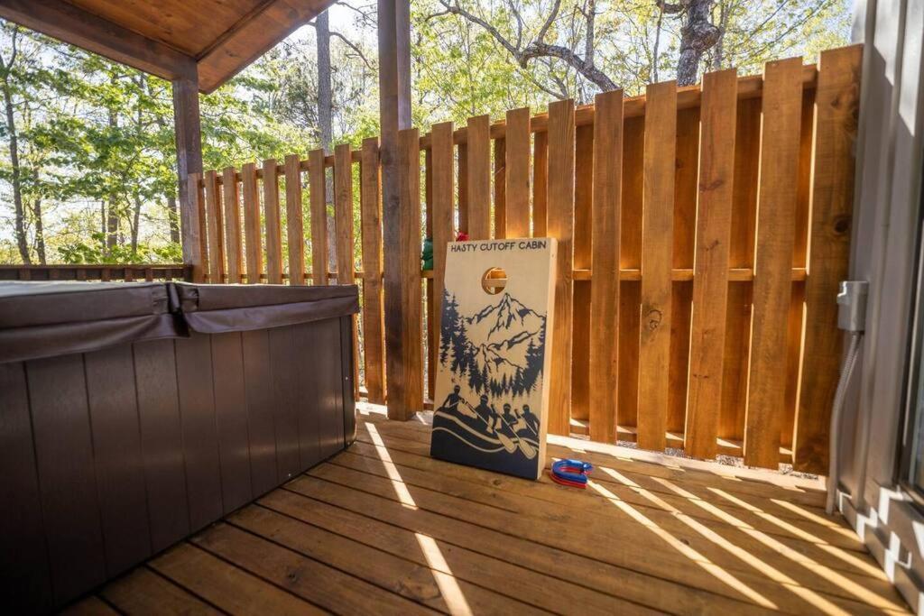 Hasty Cutoff Cabin Jasper ภายนอก รูปภาพ